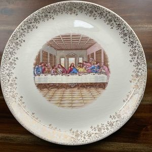 Decorative Last Supper Plate with Intricate Design